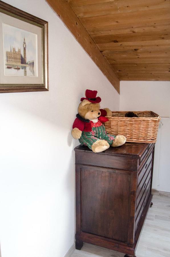 Anma Cottages The Secret Garden Pianello Del Lario Bagian luar foto