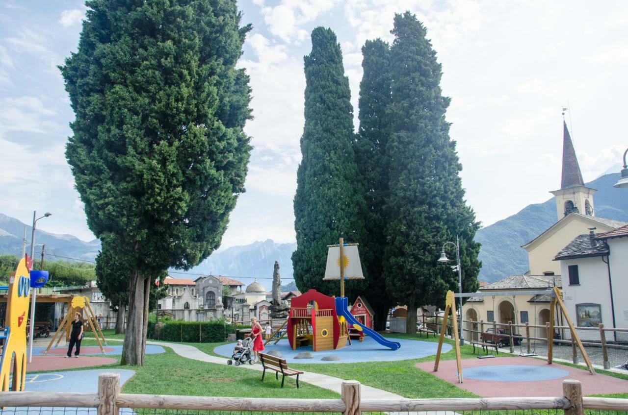 Anma Cottages The Secret Garden Pianello Del Lario Bagian luar foto