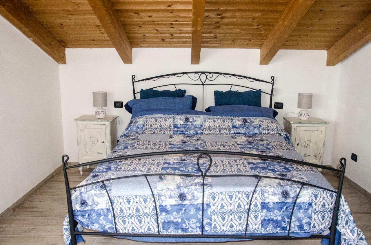 Anma Cottages The Secret Garden Pianello Del Lario Bagian luar foto